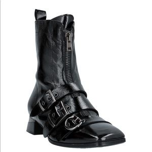 GRANDINETTI Ankle Boots size 7 Brand New In Box